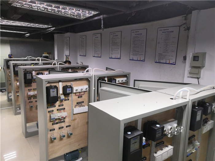 電工培訓高壓電工和低壓電工的區別有那些 電工培訓高壓電工和低壓電工的區別有那些